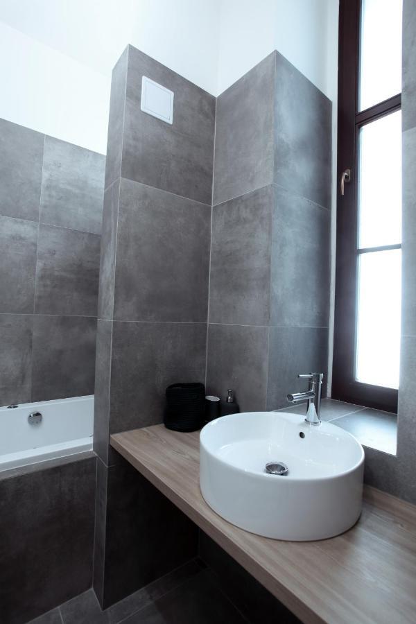 The Apartment House - Mezibranska Prague Exterior photo